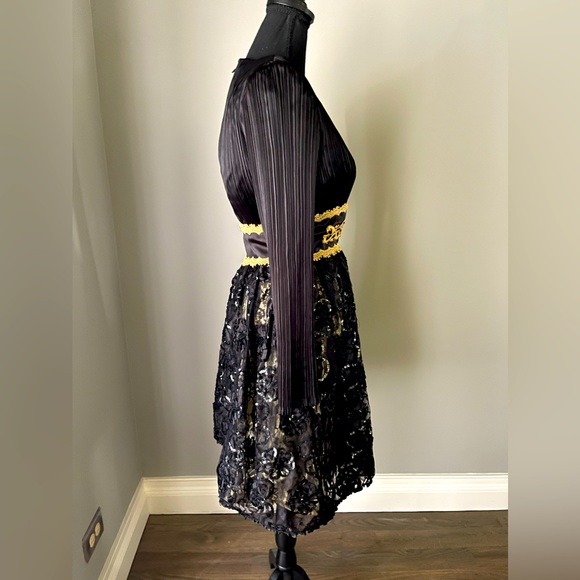 After Five Cocktail Dress - Picture 3 of 9